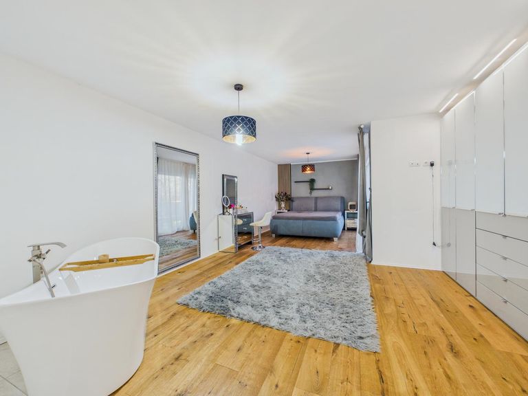 Master Bedroom 2