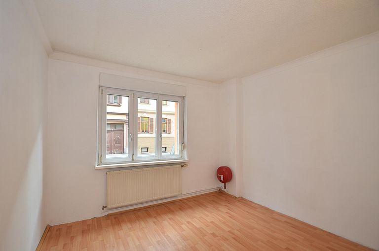 Großzügiges Schlafzimmer