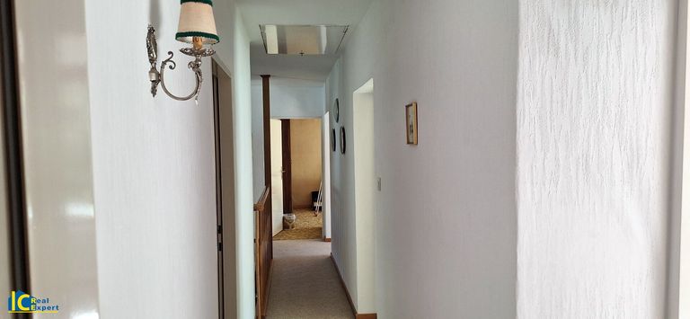 Gangbereich OG mit Dachbodenstiege