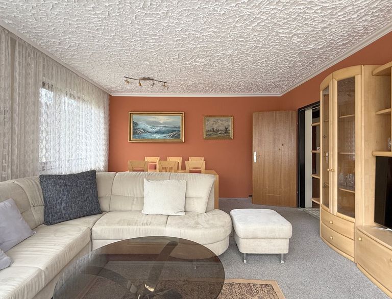 Erdgeschoss - Wohn- u. Esszimmer