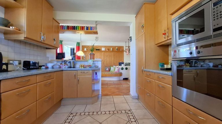 Wohnhaus Seeham zu verkaufen