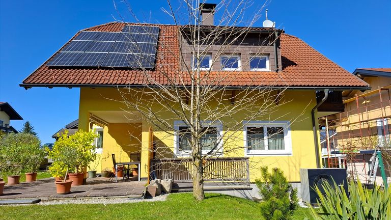 Wohnhaus Seeham zu verkaufen