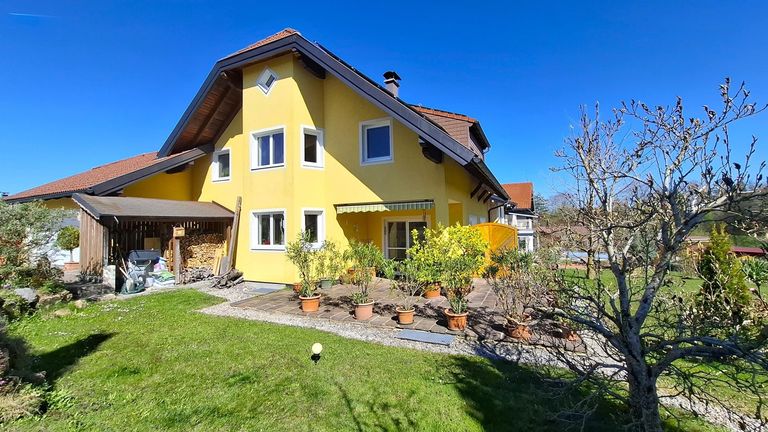 Wohnhaus Seeham zu verkaufen