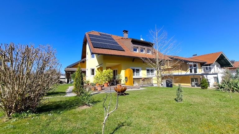 Wohnhaus Seeham zu verkaufen