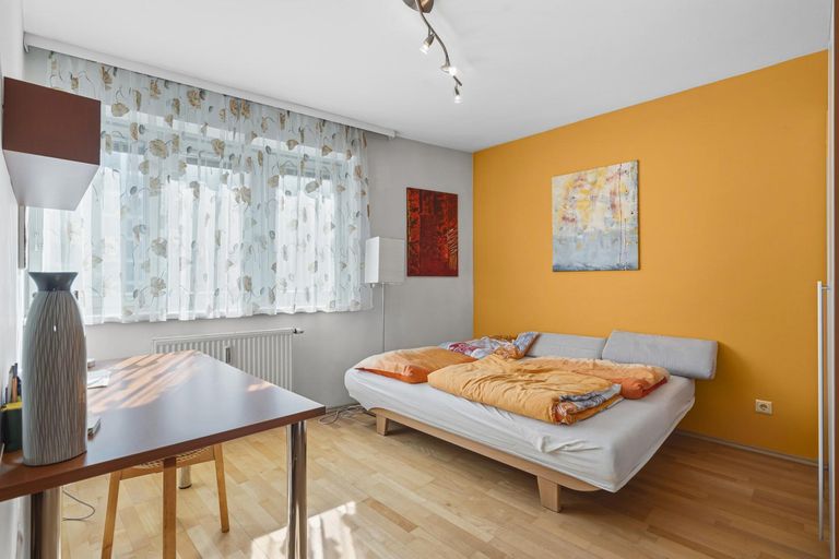 2. Schlafzimmer