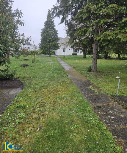 3.490 m² eingezäunt