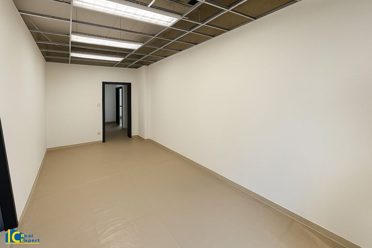 Raum 2 nach Renovierung KI