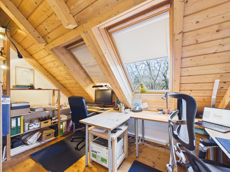 Büro Dachgeschoss