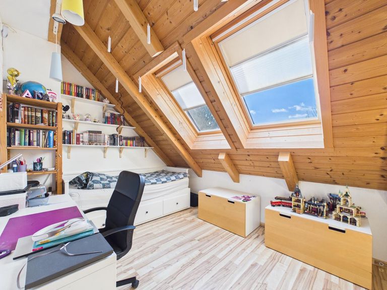 Kinderzimmer Dachgeschoss