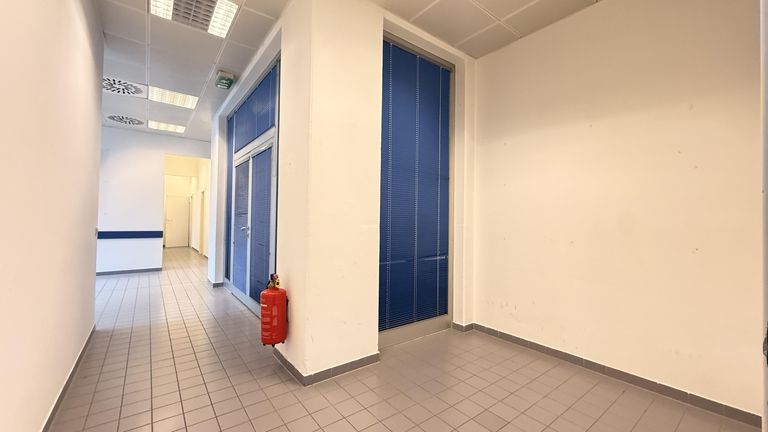 Vorraum und Gang (1)