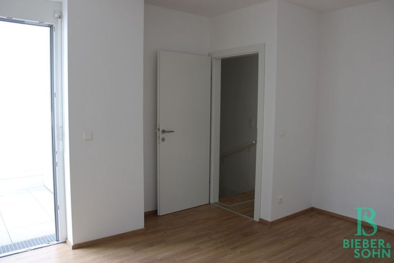 Zimmer 3 - Balkon - Flur