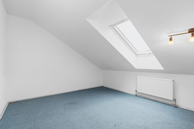 Zimmer DG Dachschräge