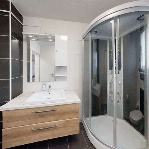 Wohnung - Badezimmer