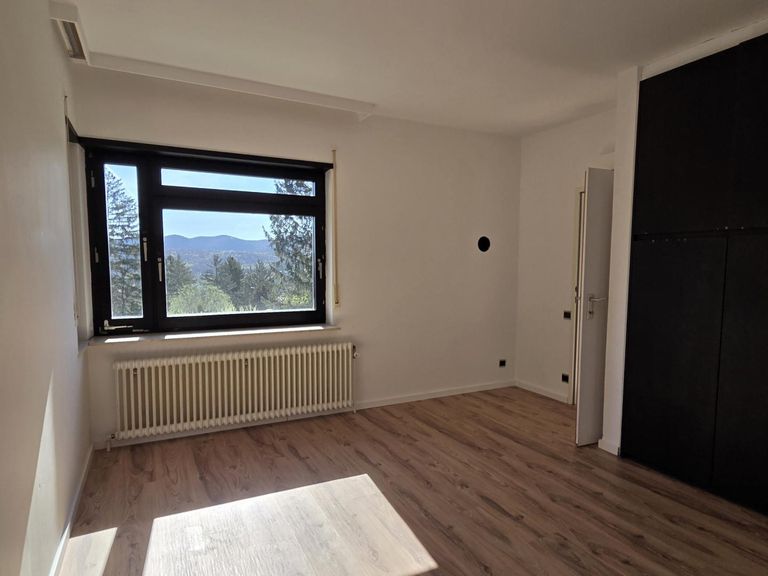 Zimmer 1 OG