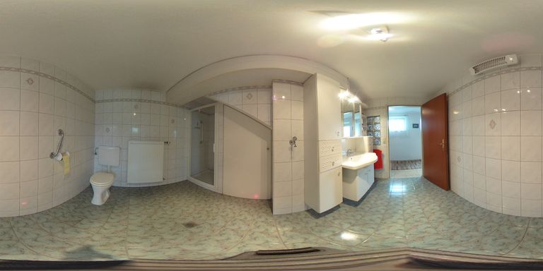 Bad bzw. WC im Keller