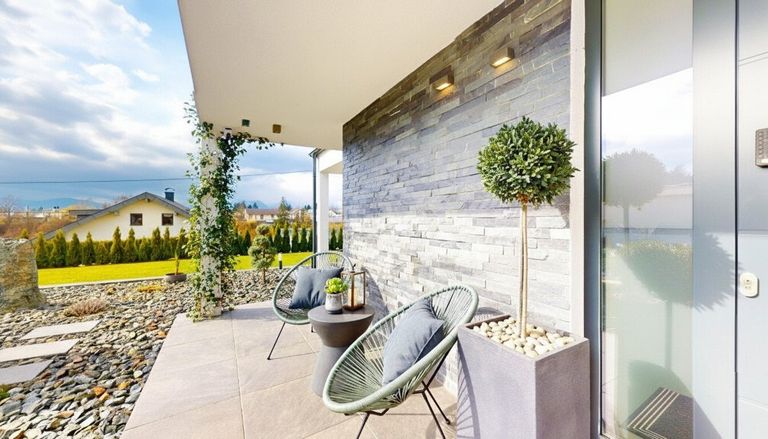 Eingangsbereich/Terrasse