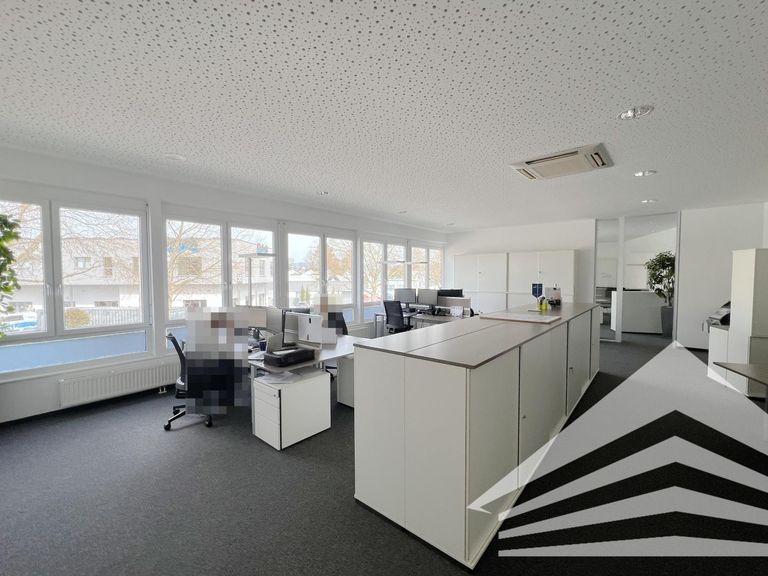 Großraumbüro offen