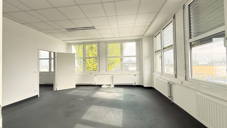 Bürozimmer 1