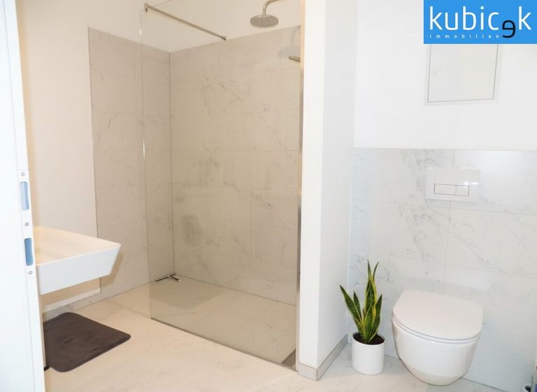 Badezimmer mit WC