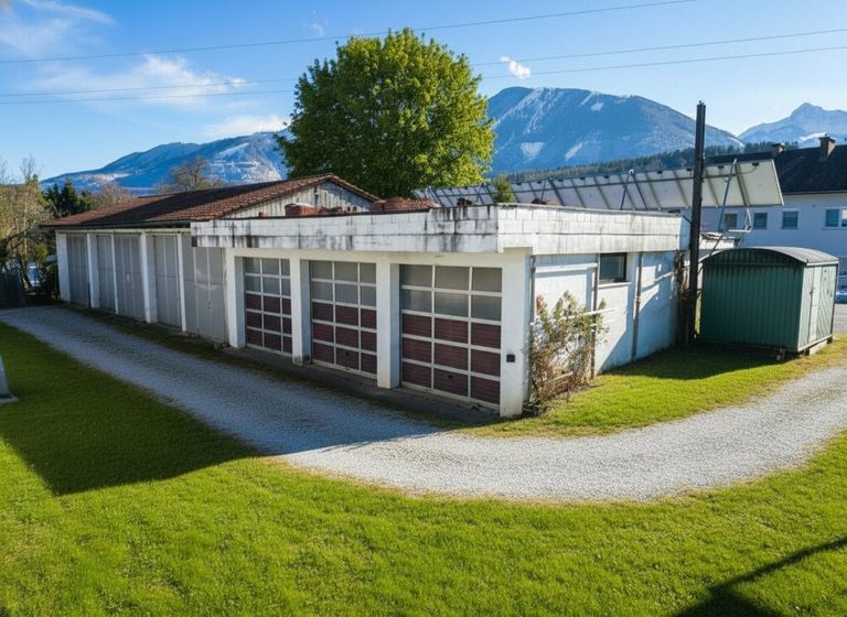 Luftbild LKW Garagen bzw. Werkstatt