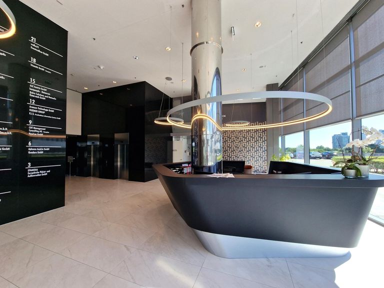 Lobby (3)