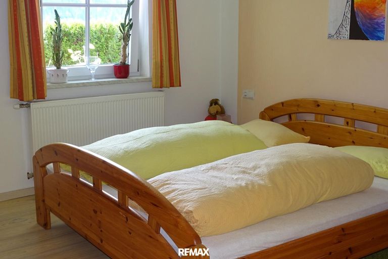 Schlafraum EG/ bedroom