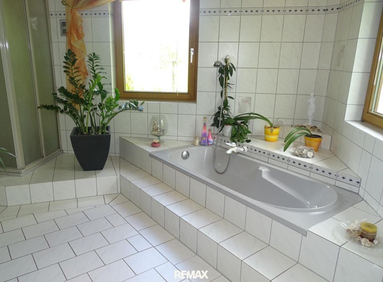 Bad/ bathroom