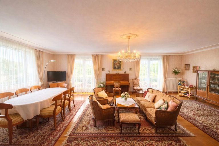 02 Wohnzimmer