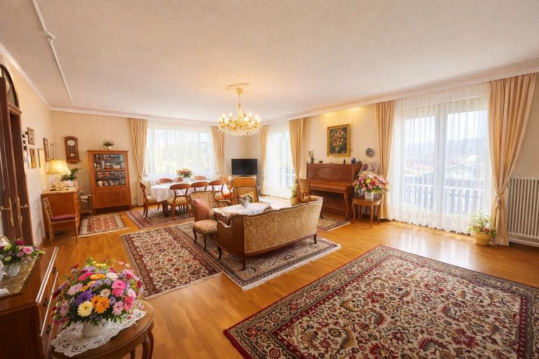 07 Wohnzimmer