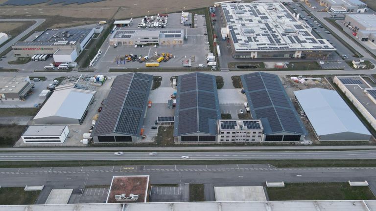 9415733d-ec30-4811-a579-03cc4b82c221