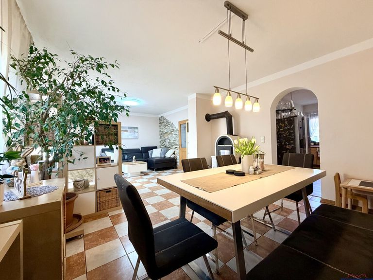 Wohn- / Esszimmer - Haus 2