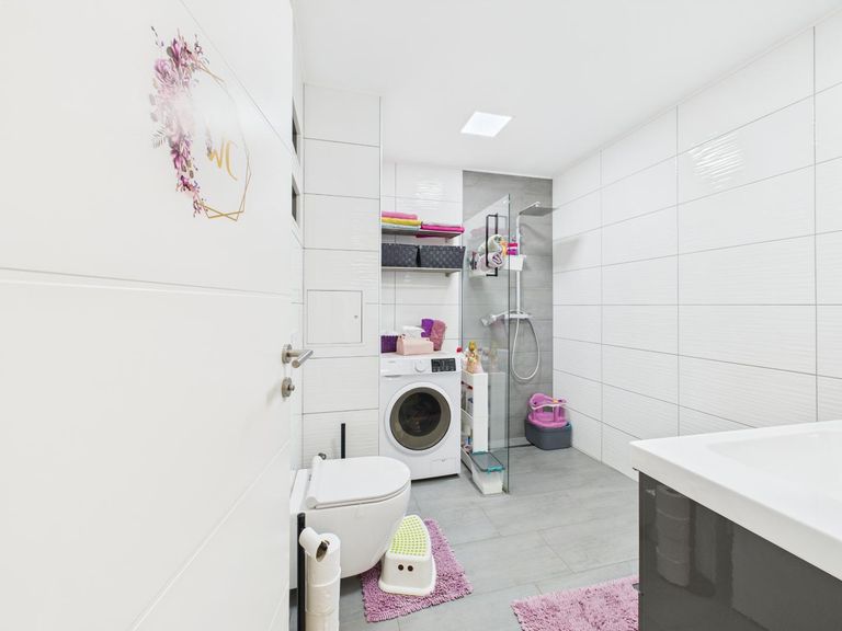 Badezimmer 1