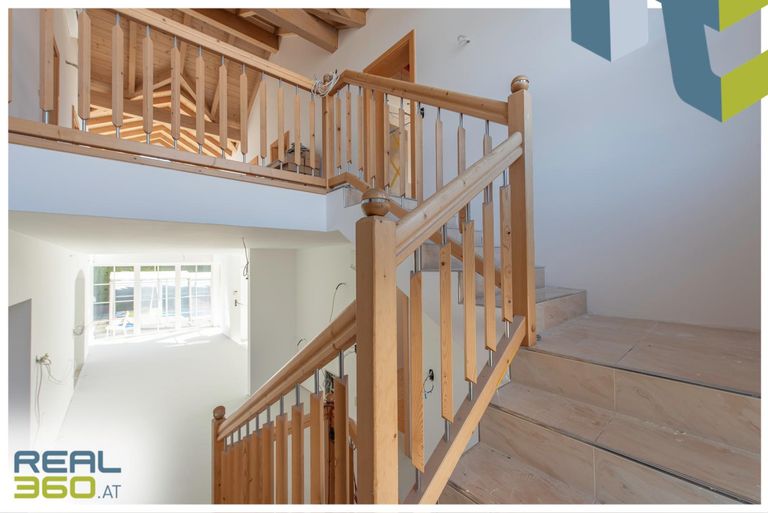 Heller Stiegenaufgang