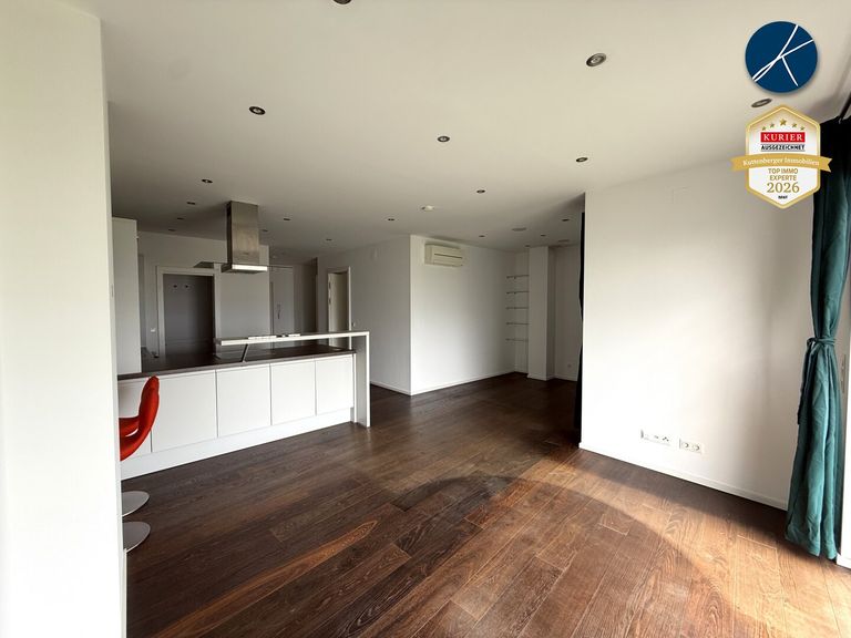 Designer Küche mit Kücheninsel