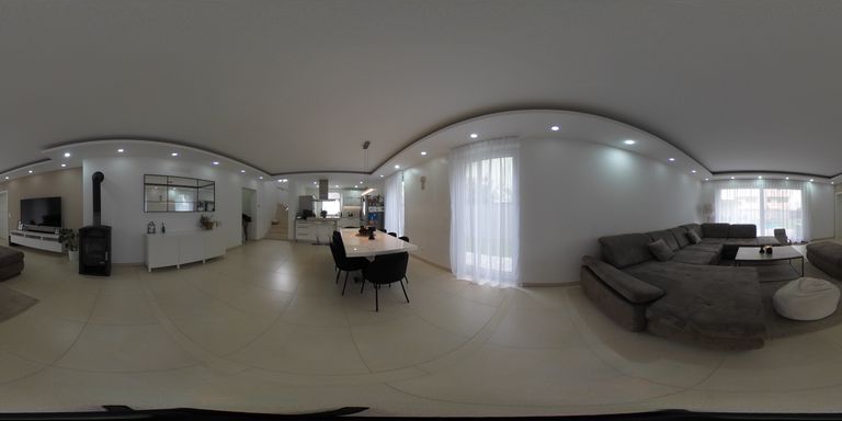 Erdgeschoss - Wohnraum mit Küche