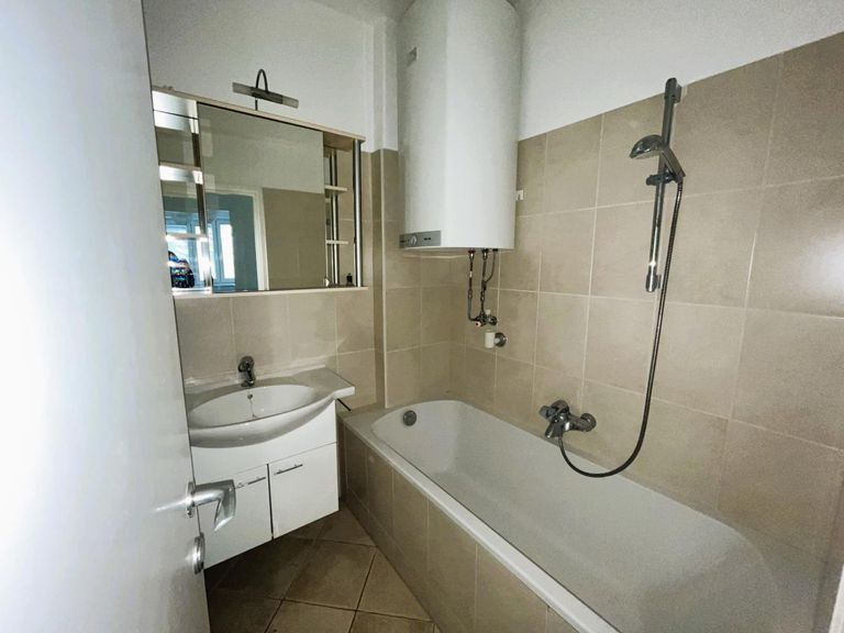 Beispielwohnung - Badezimmer