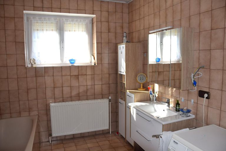 Badezimmer Erdgeschoss