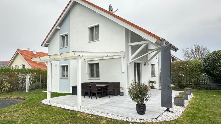 1.EFH 2402 Haslau an der Donau