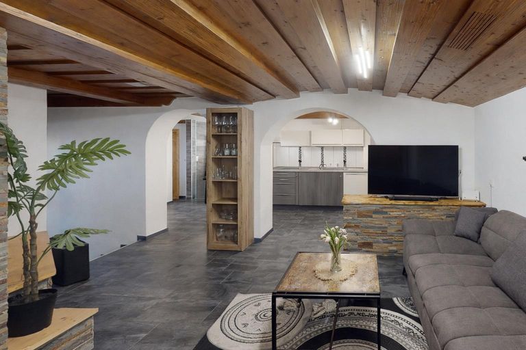 Tarrenz - Wohnung - Wohnbereich