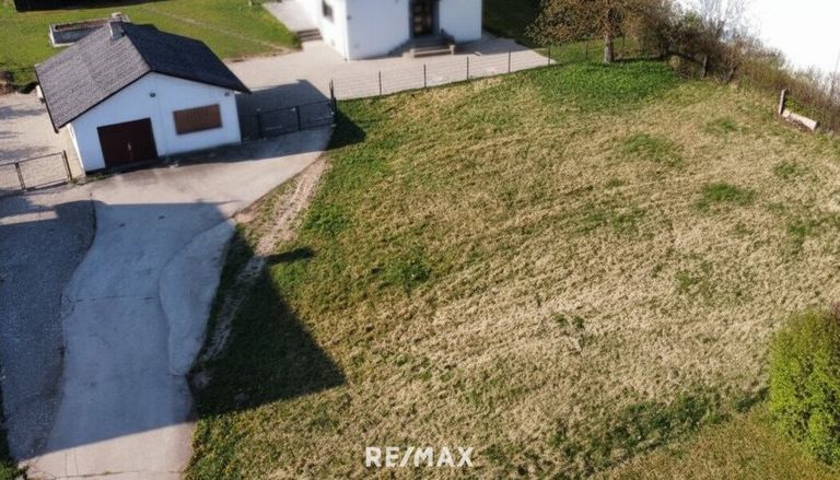 Drohnenaufnahme Grundstück