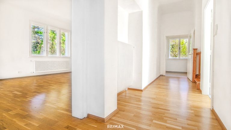 Diele (Hochparterre)