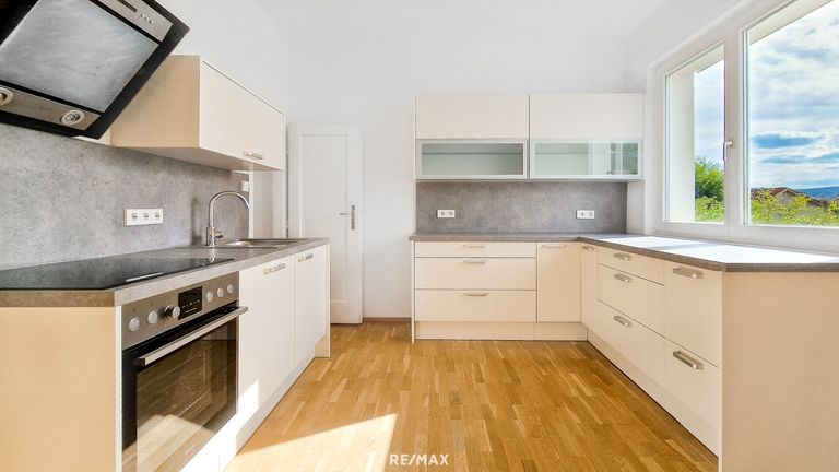 Küche (Hochparterre)