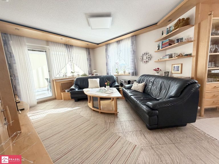 Hochparterre - Wohnzimmer