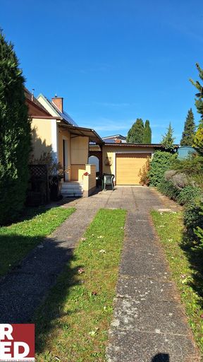 große Einfahrtsmöglichkeit