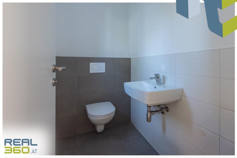 WC EG