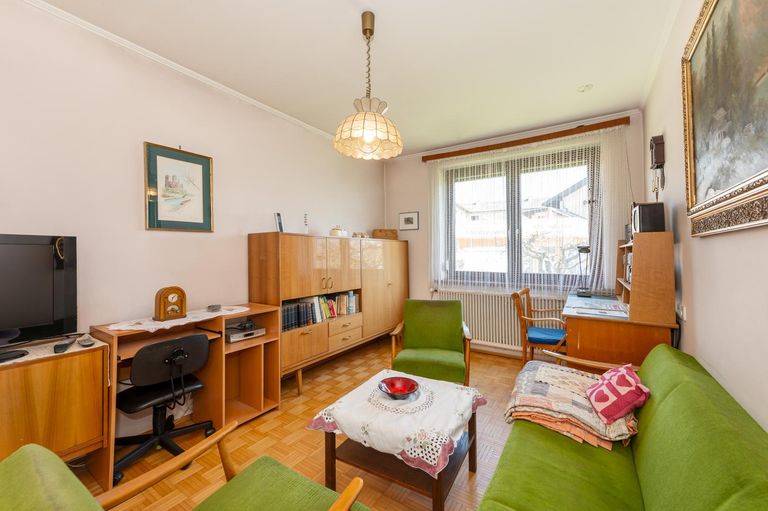 Büro/Arbeitszimmer EG