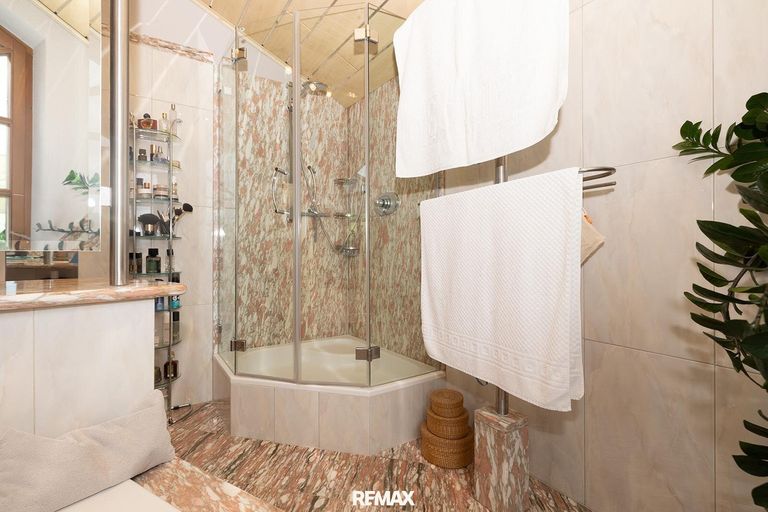 Dusche