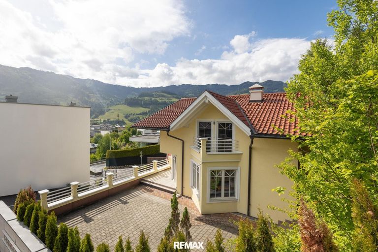 Haus mit Terrasse