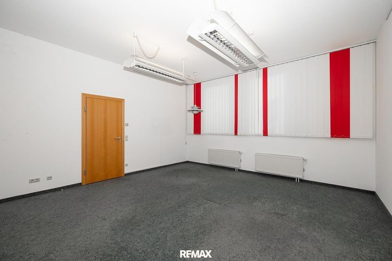 Büro 1