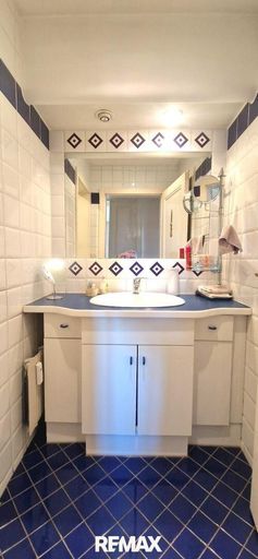 16 Badezimmer 2
